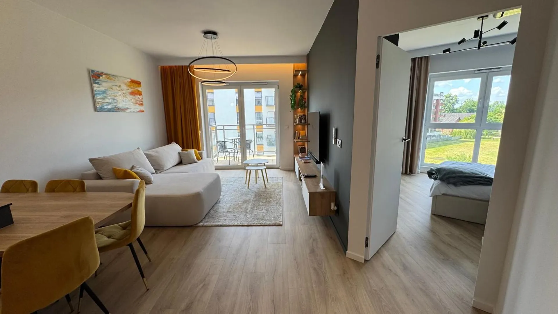 Apartment With Air Condition And Garage Wrocław