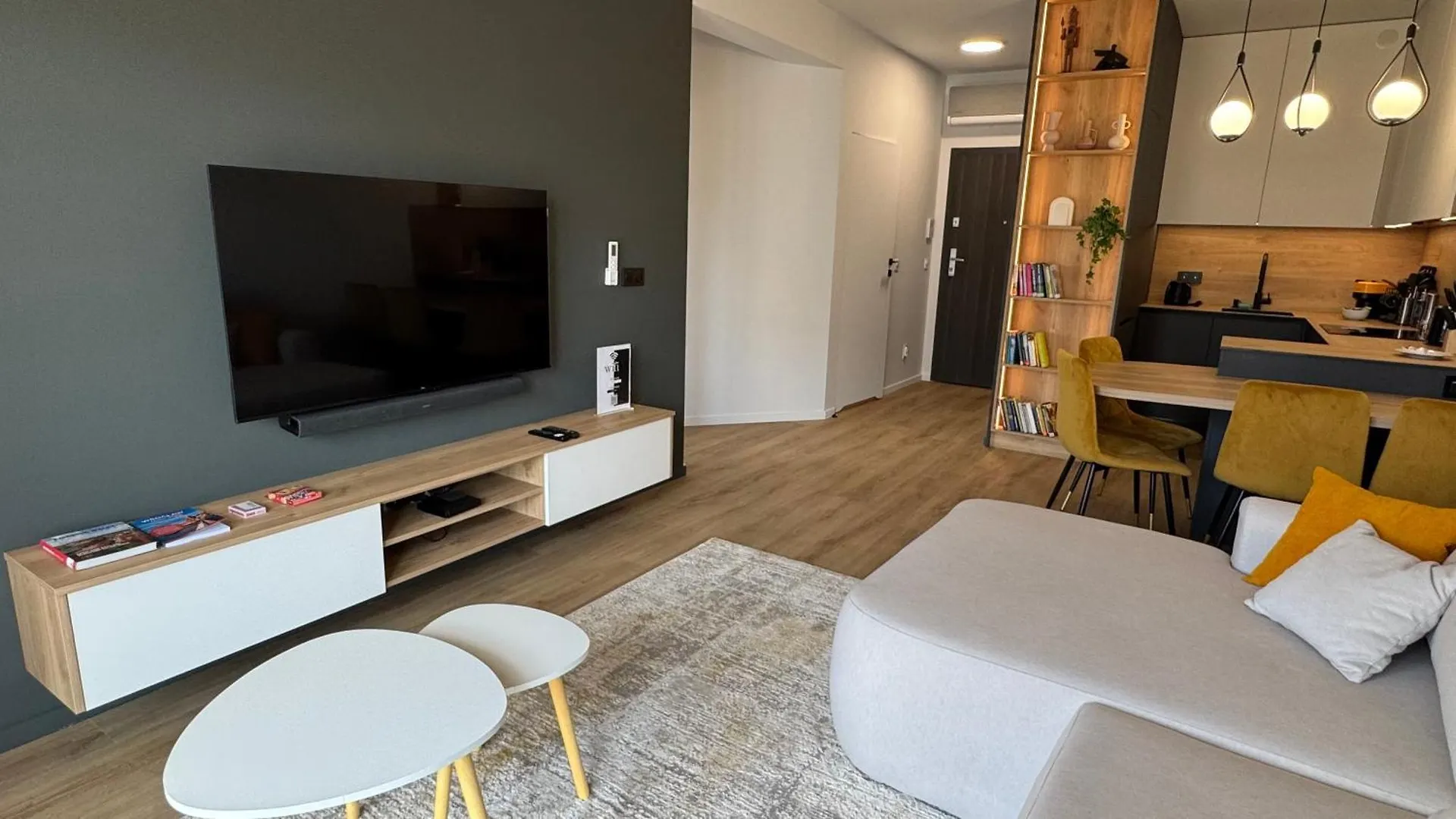 Apartment With Air Condition And Garage Wrocław